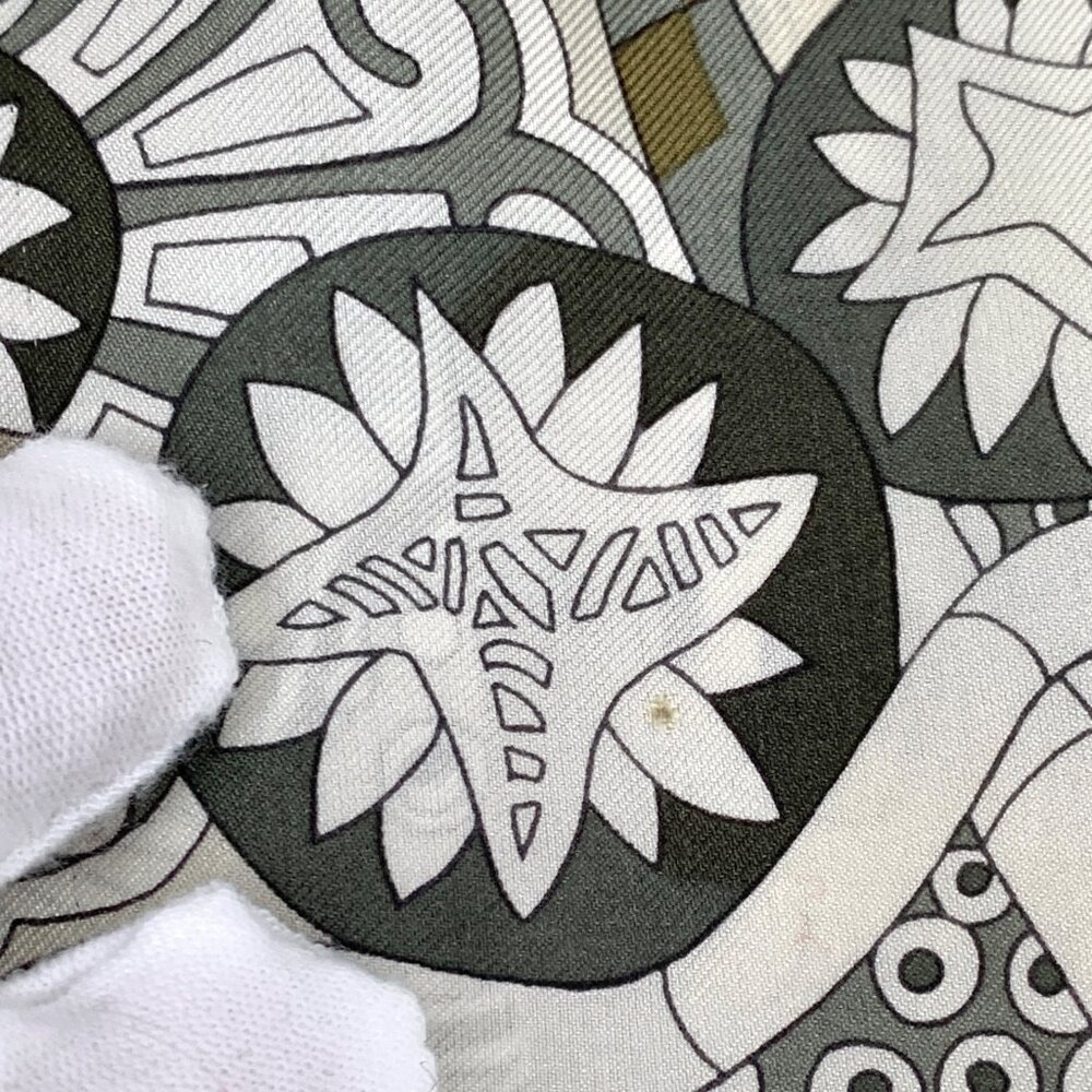 Herms Color-Block Pattern Printed Silk Collared S… - image 8